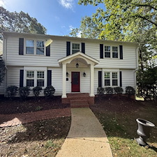 Gutter-Cleaning-Driveway-Cleaning-and-House-Washing-in-Simpsonville-SC 4